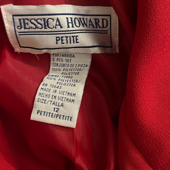 Woman’s med/large jackets - Picture 6 of 9